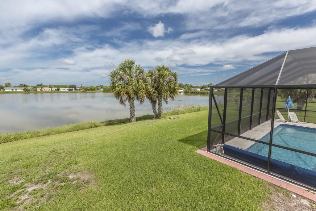Addy By The Lake Port Charlotte Ruang foto